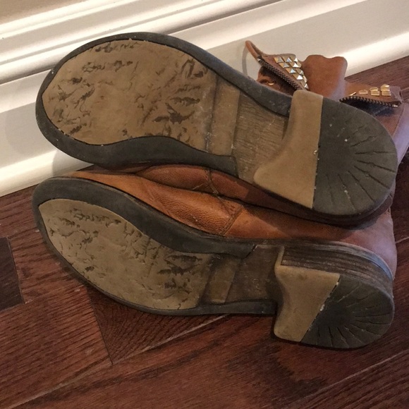 Steve Madden Barney Boot - Picture 5 of 8